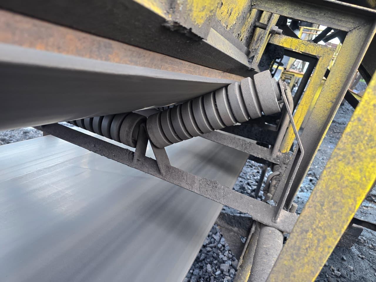Pemasangan Carrier Roller
