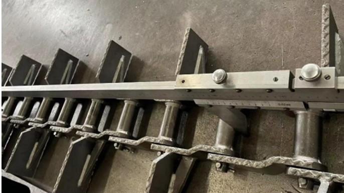 SCRAPER CHAIN